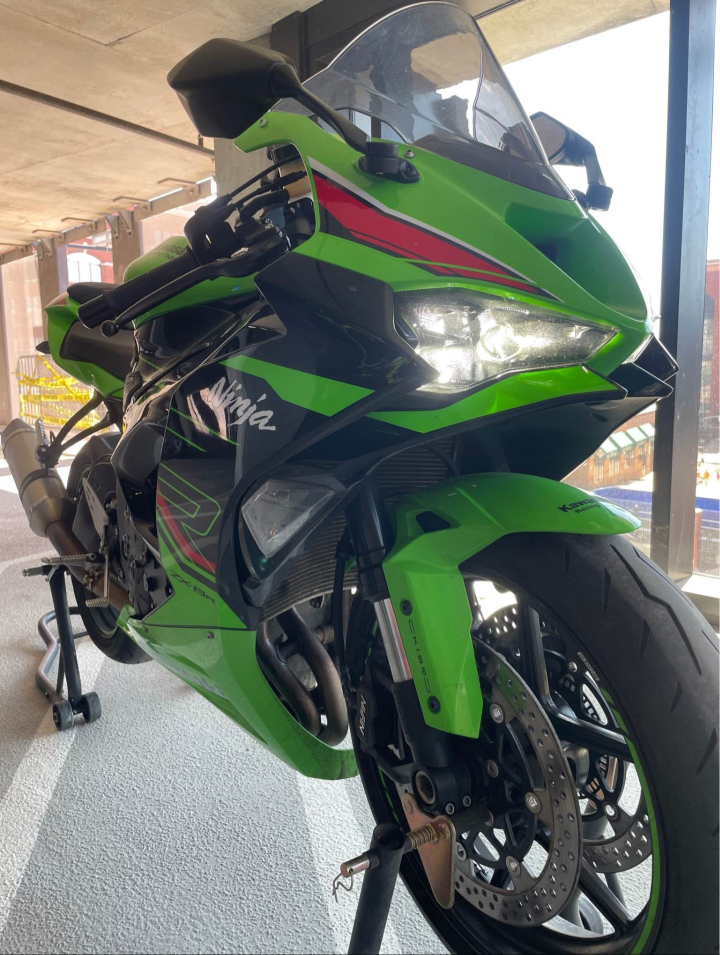 Kawasaki Ninja ZX-6R KRT ABS