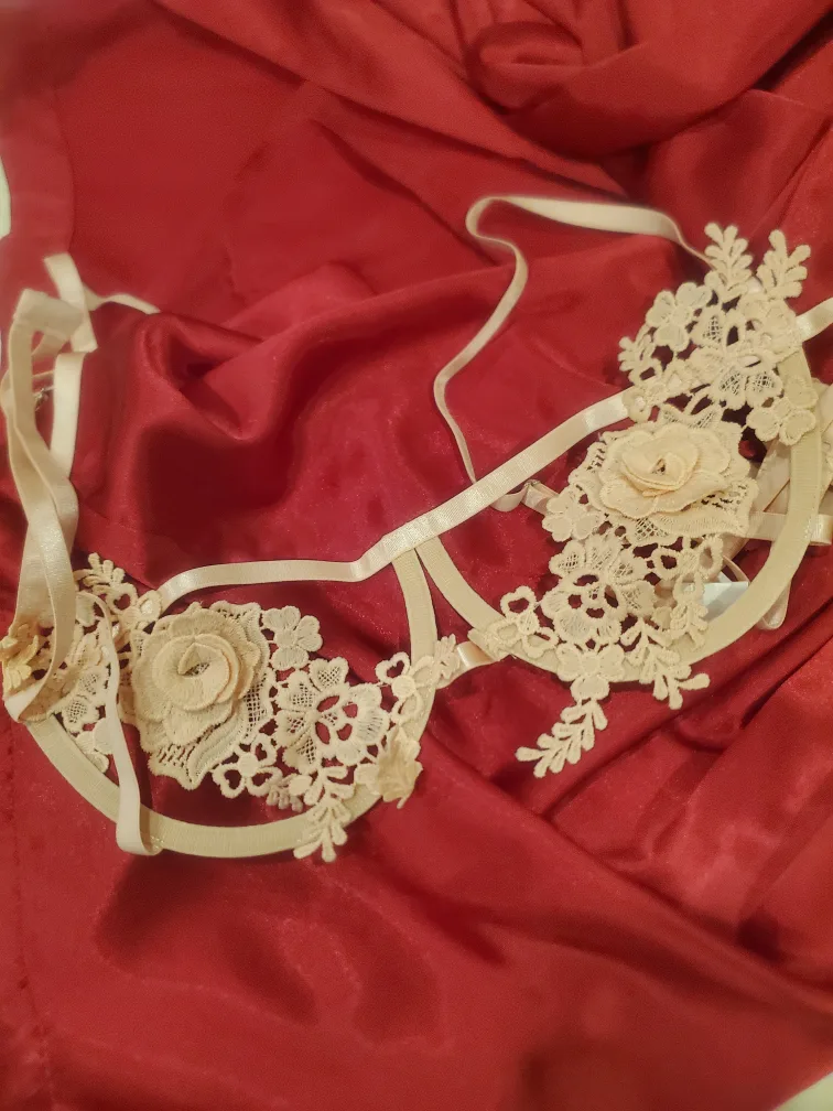 Women's New Large set thumbnail