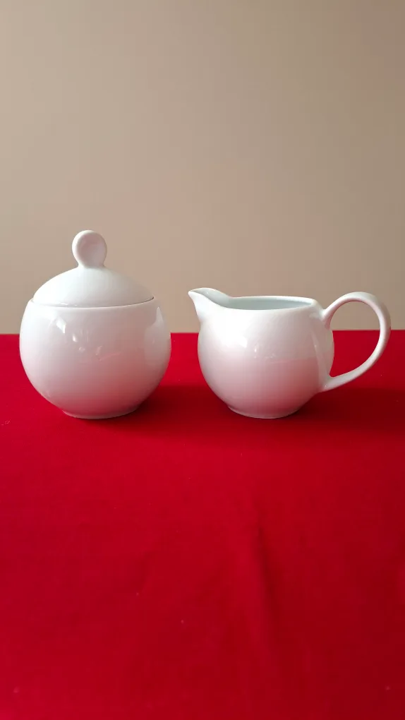 IKEA Creamer and Sugar Bowl Set - White thumbnail