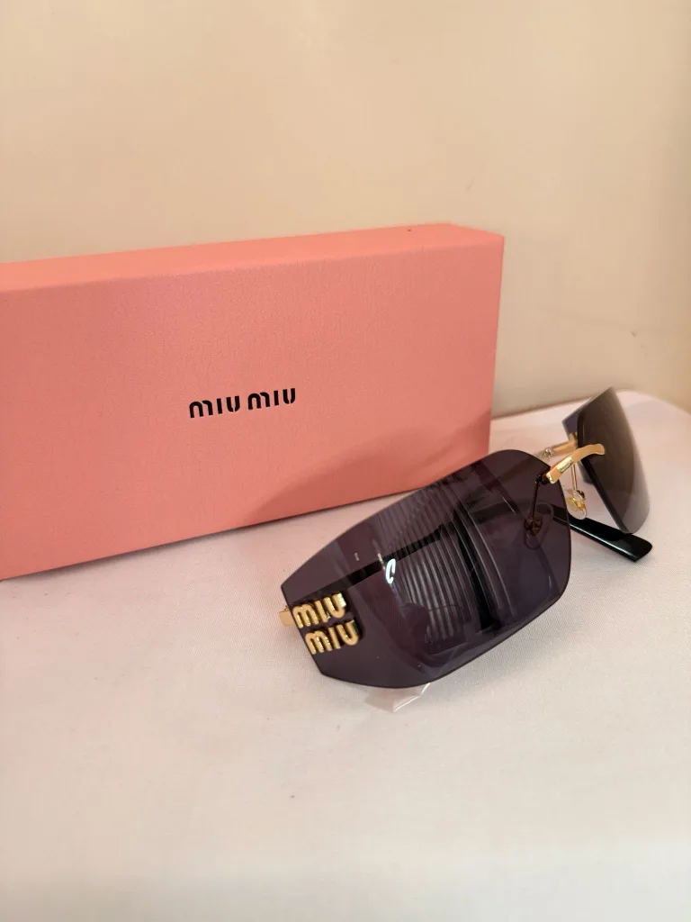 sunglasses thumbnail