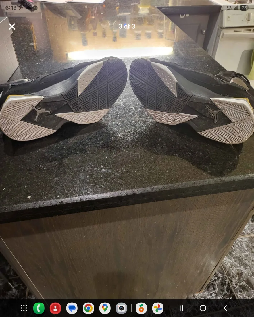 Gold Jordan True flight image indicator(2)