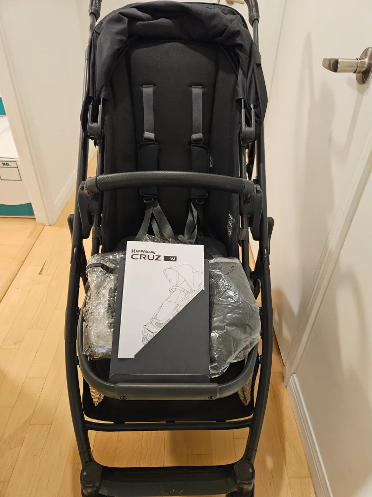 UPPAbaby Cruz V2 Stroller - Black thumbnail