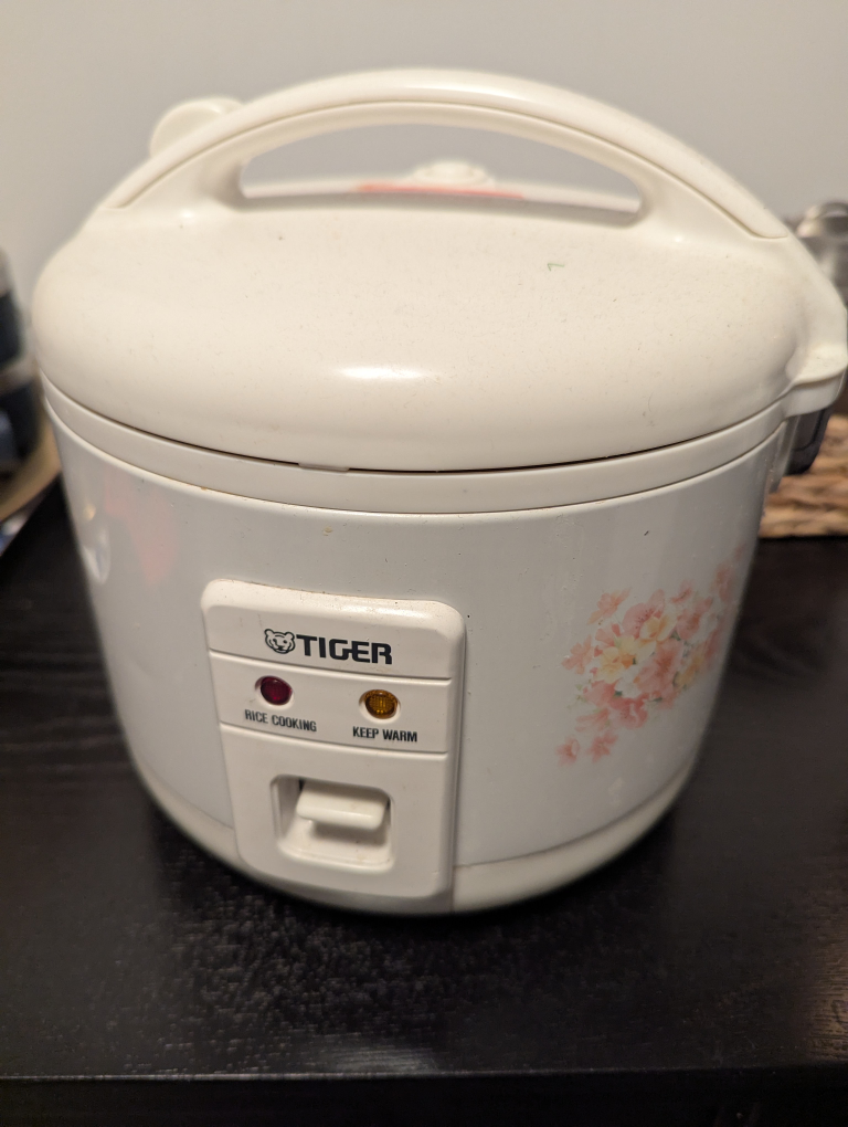 Tiger JNP-0550 Rice Cooker/Warmer