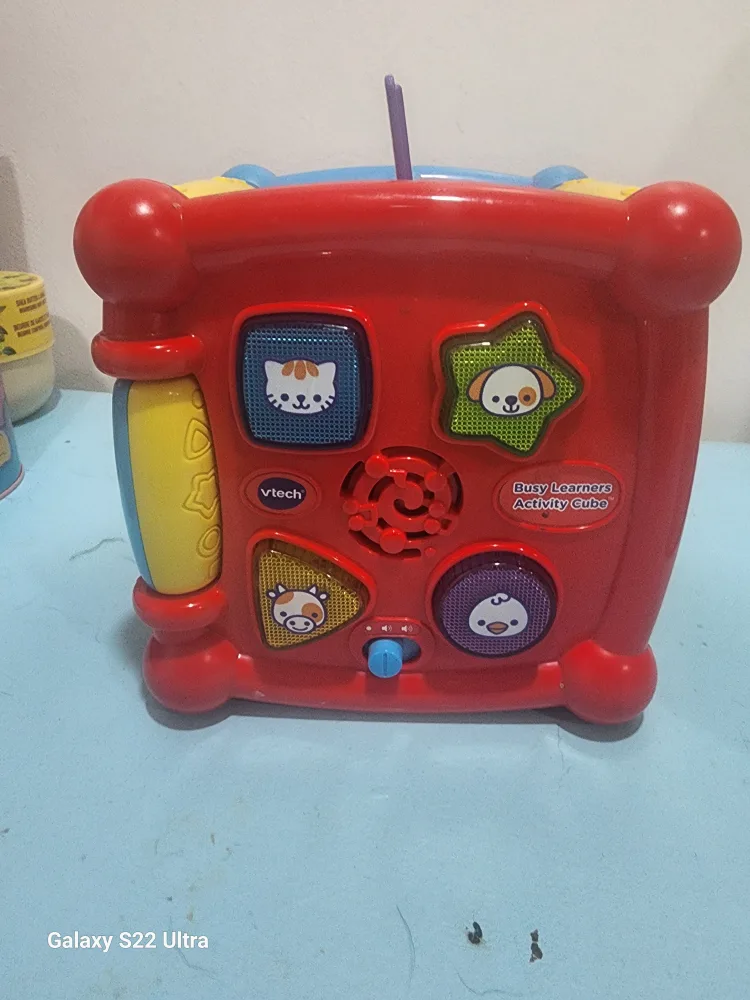 VTech Busy Learners Activity Cube thumbnail