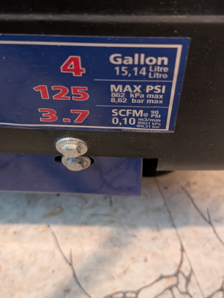 Campbell Hausfeld HL540200 4-Gallon Air Compressor - photo 2