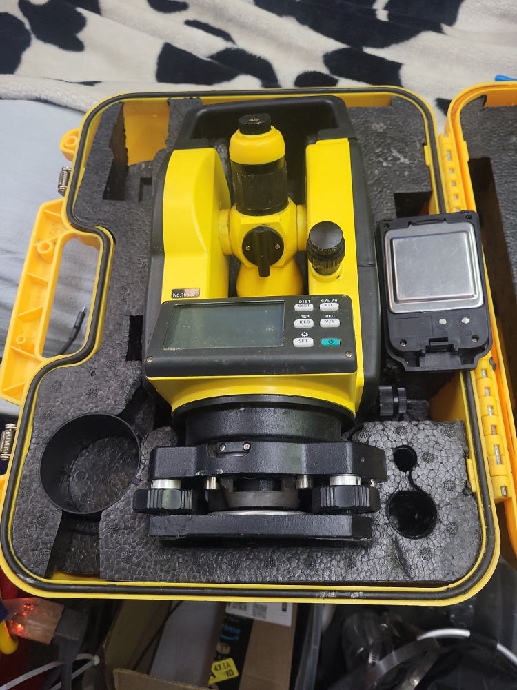 Spectra Precision DET-2 Digital Electronic Theodolite