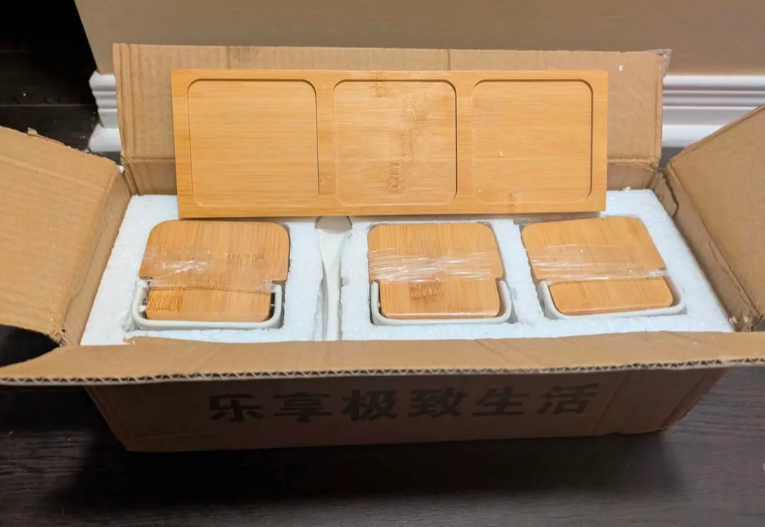 brand new White Ceramic Spice Jar Set with Bamboo Lids image indicator(6)