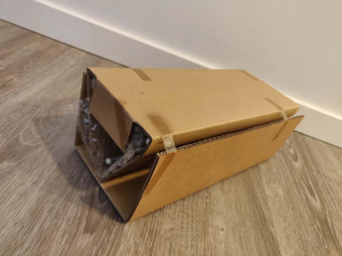 NEW Mantles Bridge Photo Frame - 3.5" x 2.5" - Floating Pictures image indicator(4)