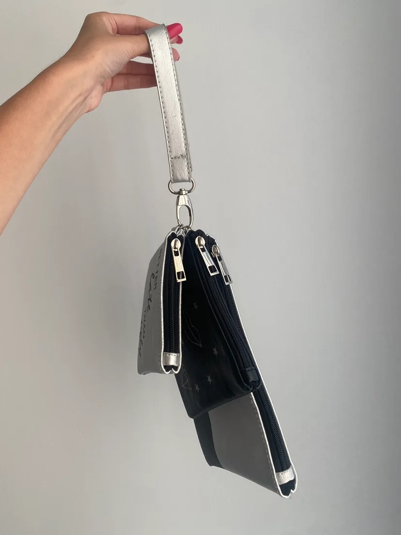 Silver & Black Wristlet Makeup Bags image indicator(2)