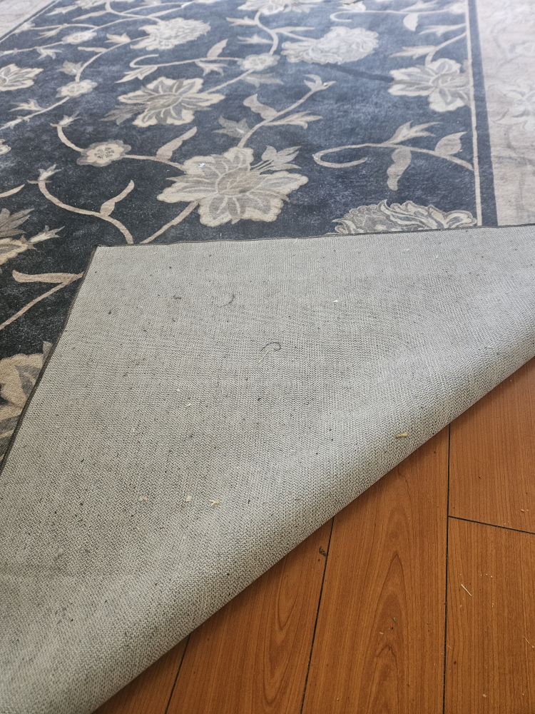 Floral Pattern Area Rug - photo 2