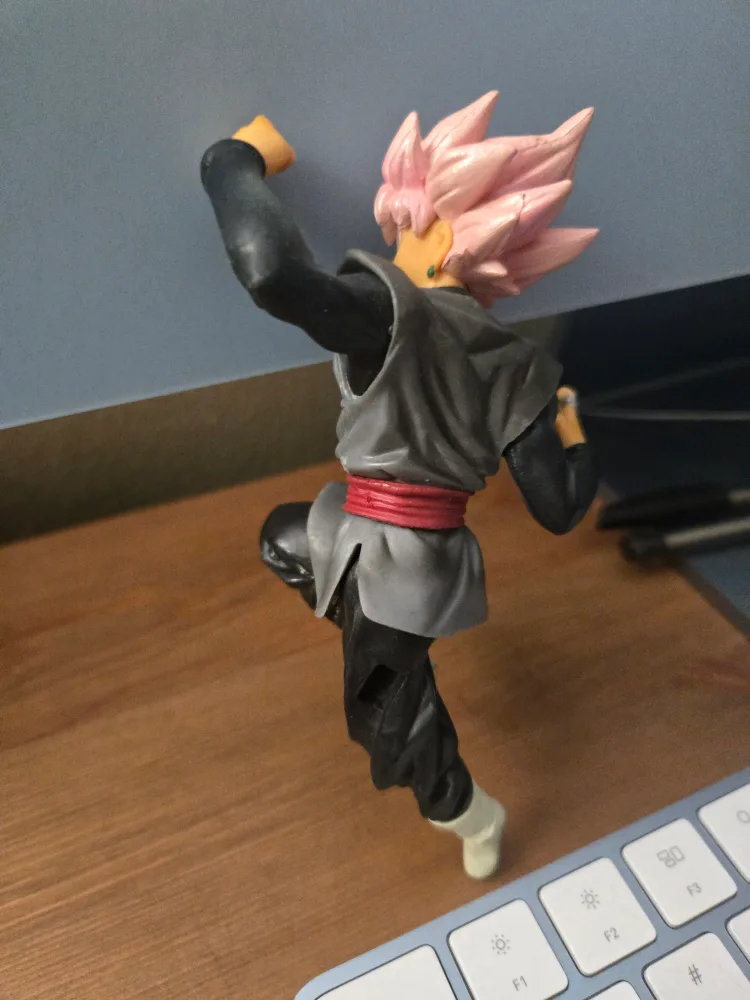 Dragonball Figure (no stand) thumbnail
