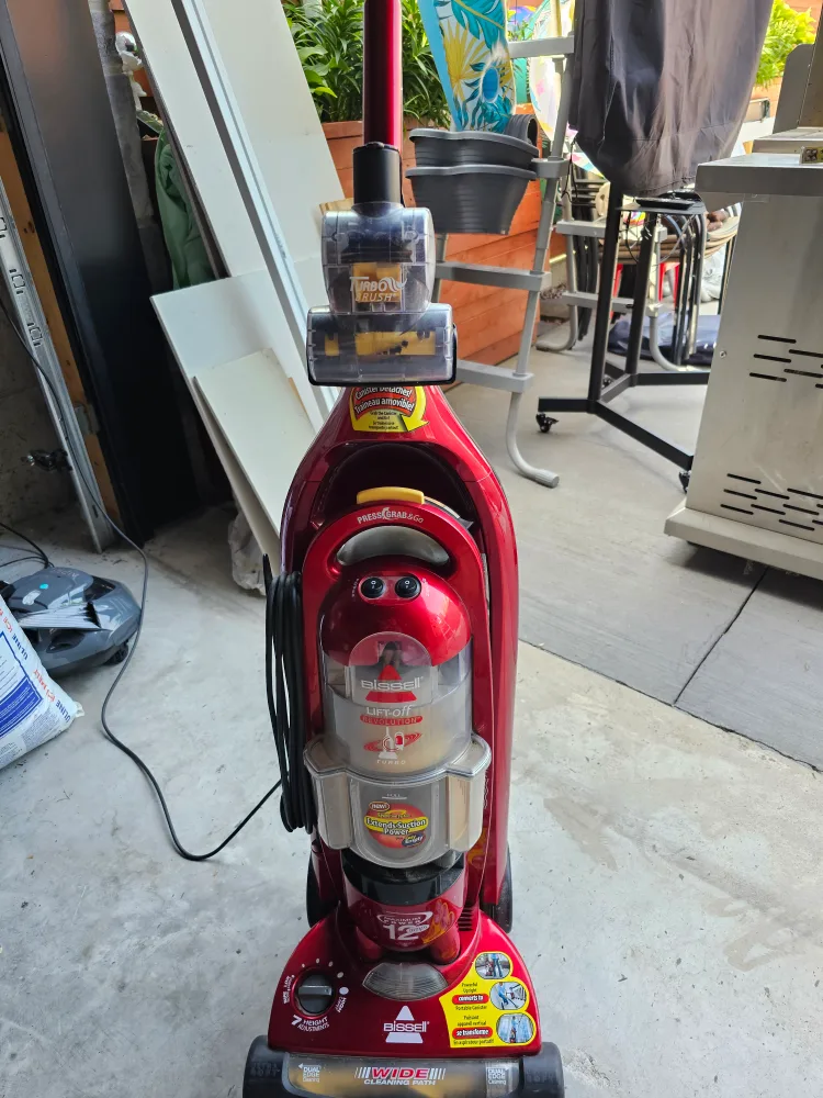 Bissell CleanView Upright Vacuum - Red thumbnail