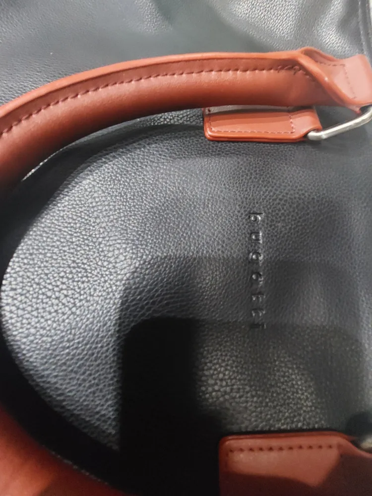 Work/Travel Bag image indicator(9)