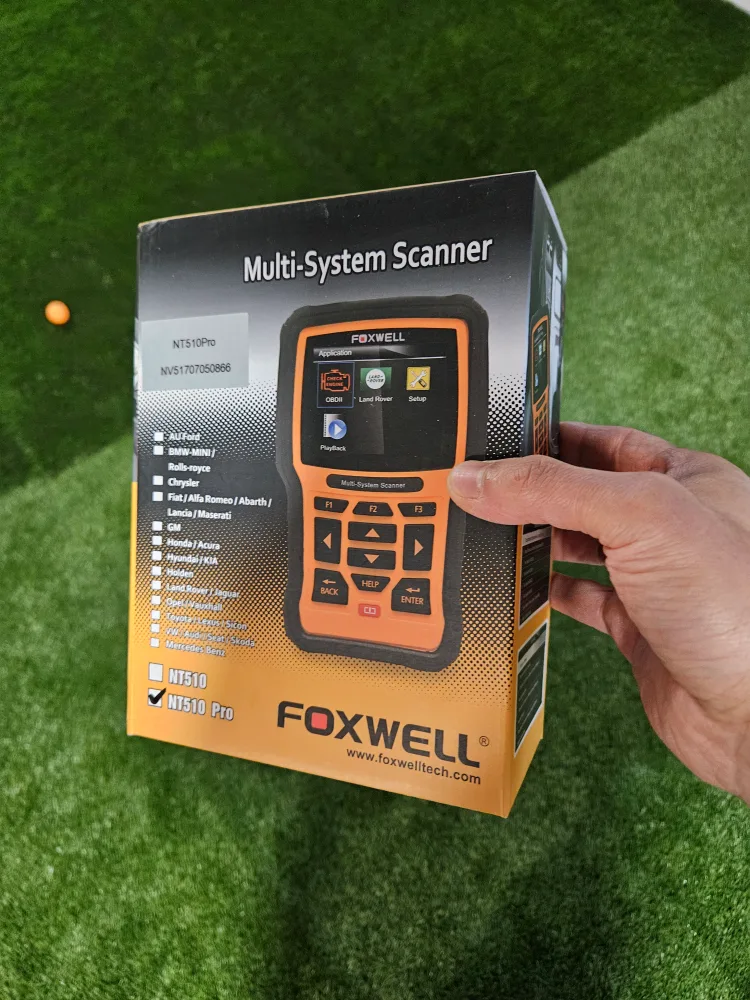 Foxwell NTS10 Pro Multi-System Scanner - Like New! thumbnail