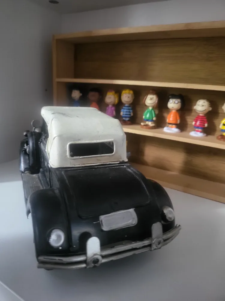 Vintage Car Model... each 30$ image indicator(4)