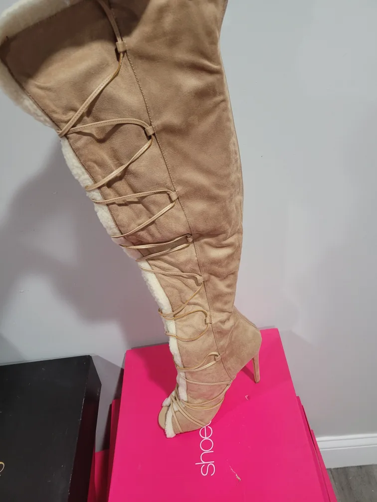 ShoeDazzle Kenna Over The Knee Boots - Size 9 thumbnail