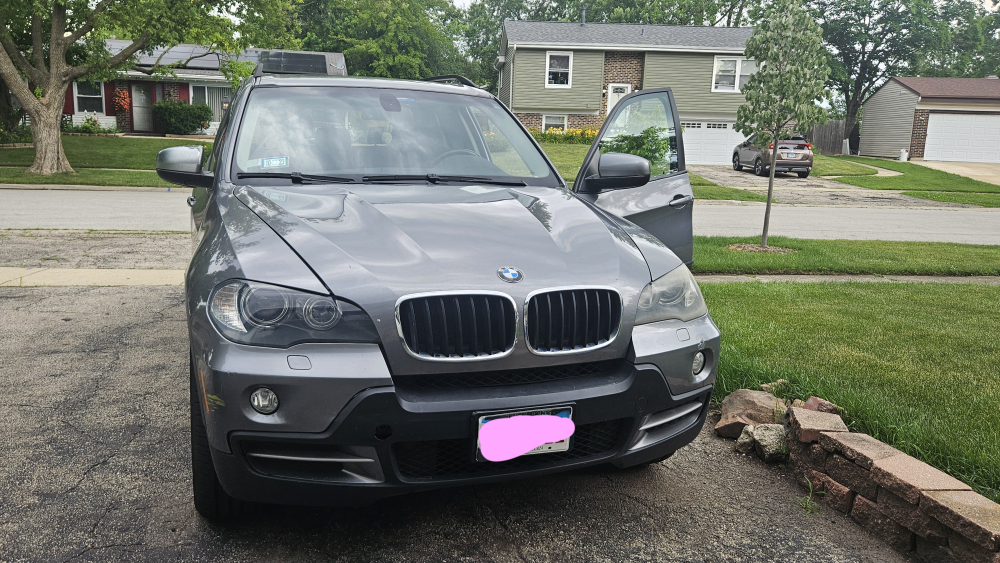 BMW X5 SUV - Gray