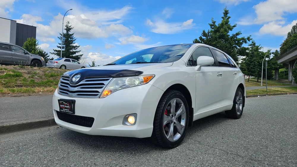 2010 Toyota Venza AWD, Clean Title thumbnail