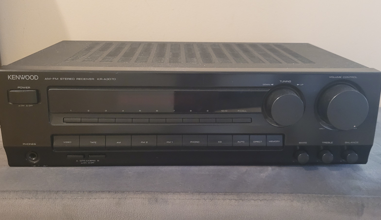 Vintage Kenwood KR-A3070 AM FM Stereo Receiver