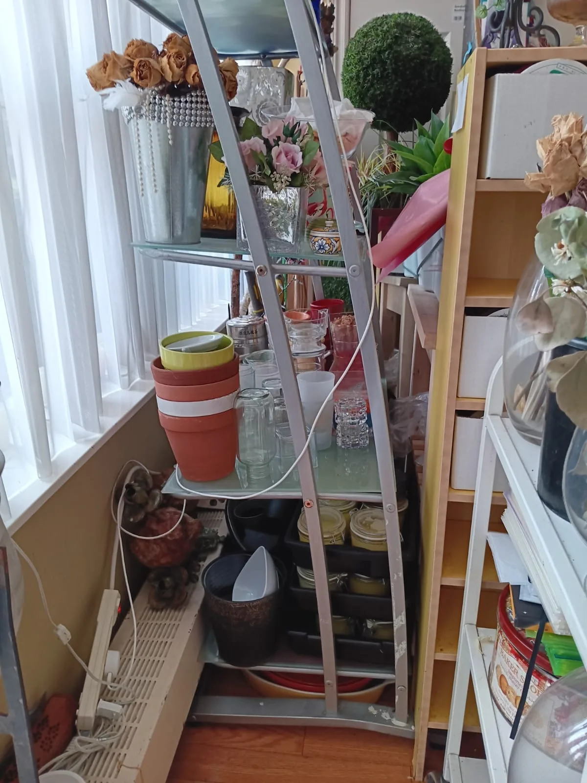 Shelving Unit thumbnail