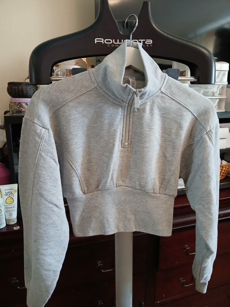 Alo Yoga Half Zip Pullover - XS