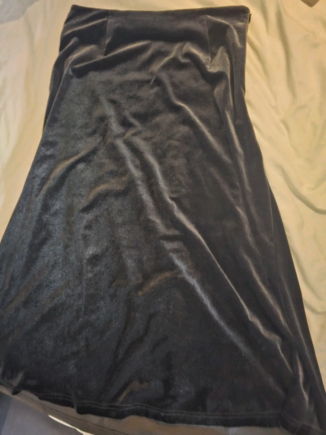 Black Velvet Skirt(thin fabric) thumbnail