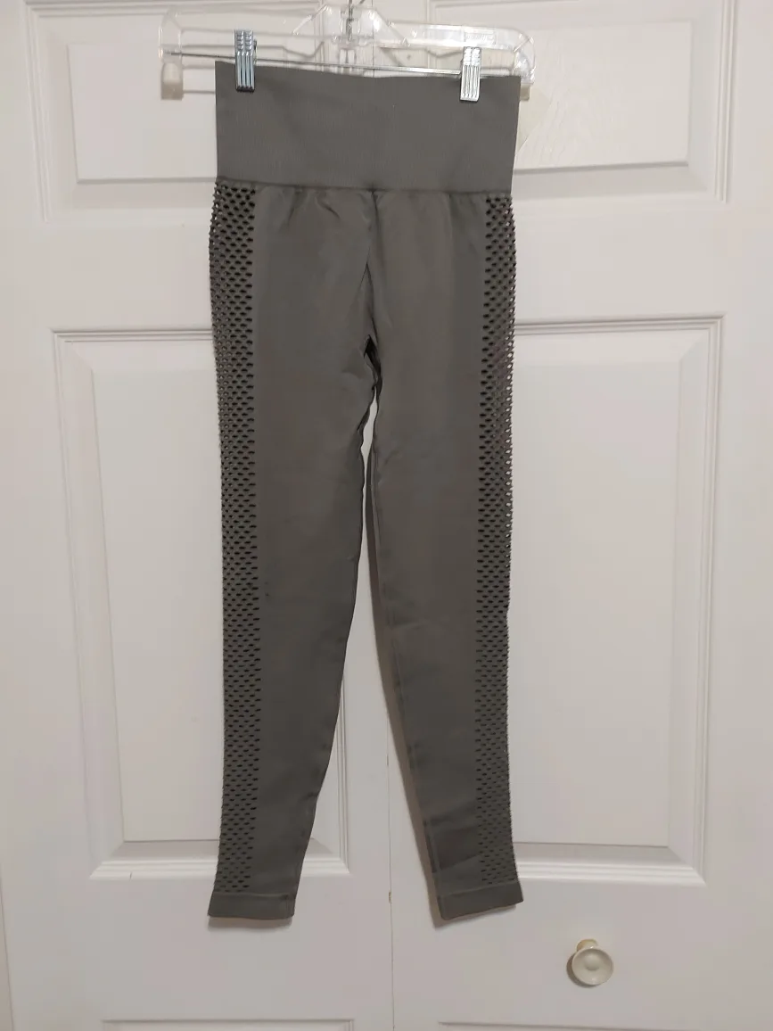 Seamless Leggings - Size Small thumbnail