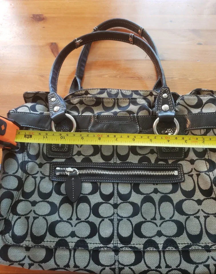 Coach Signature Black/Grey Tote Bag. image indicator(3)