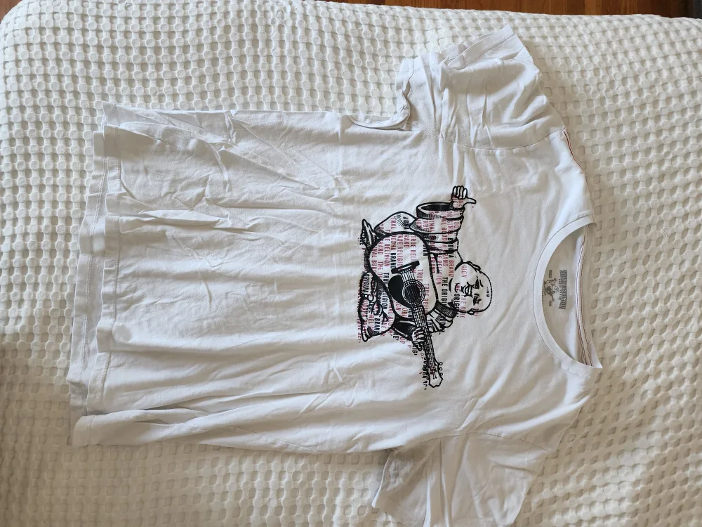 True Religion White T-Shirt thumbnail