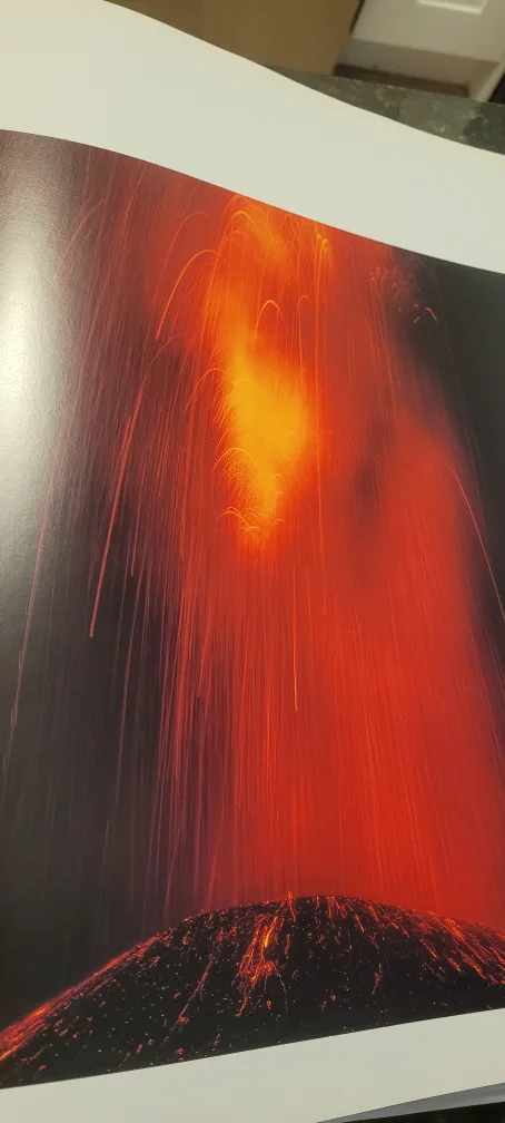 Earthsong by Bernhard Edmaier 🇨🇦🍁 image indicator(4)