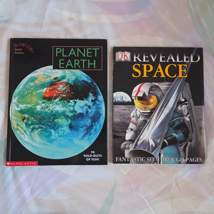 🆓Planet Earth & Space Books thumbnail