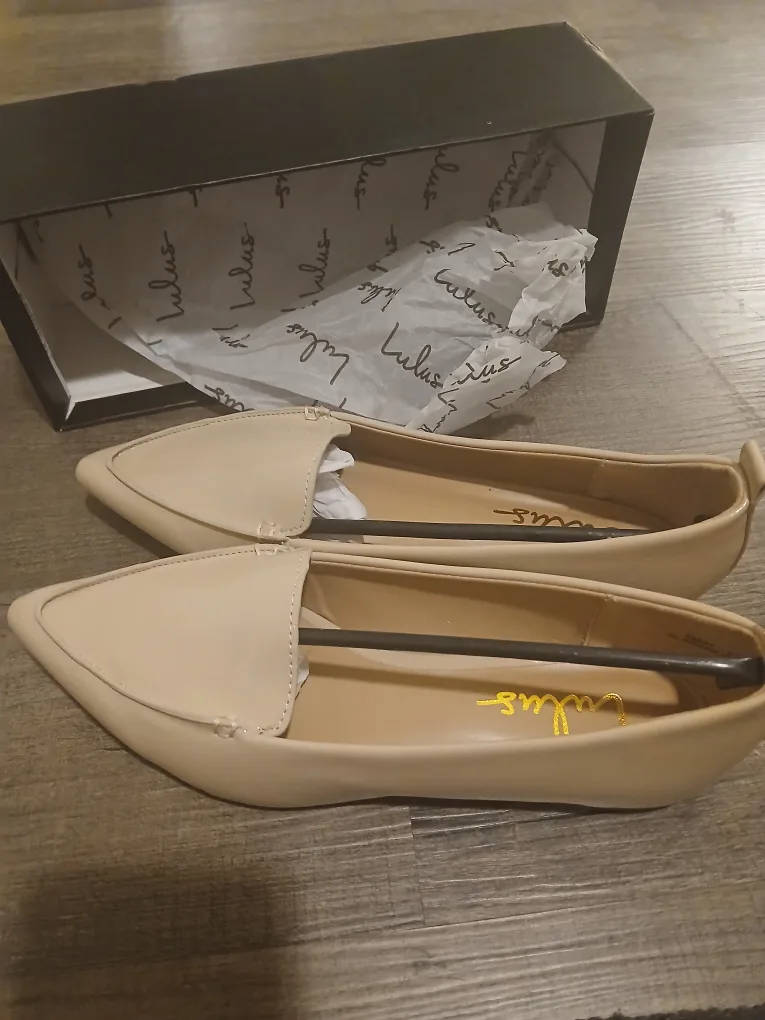 Lulus Pointed Toe Flats - Size Unknown thumbnail