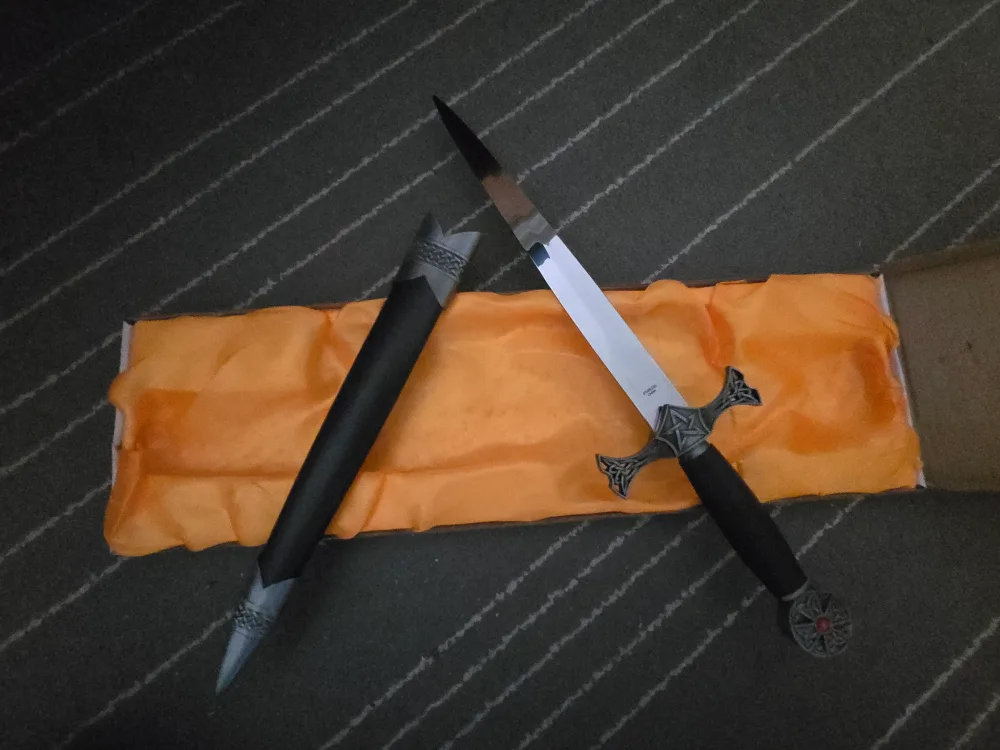 Celtic Dagger image indicator(2)