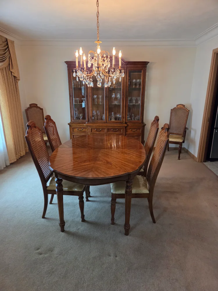 Thomasville Dining Room Set - Table, Chairs, Hutch thumbnail