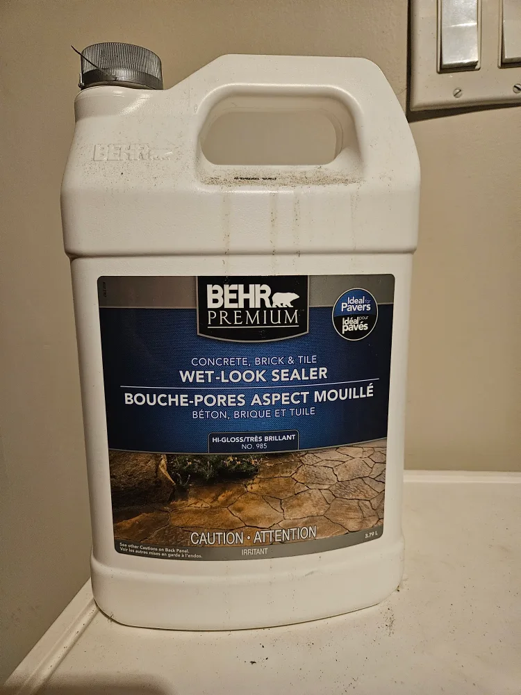 BEHR PREMIUM Wet-Look Sealer - 3.79 L thumbnail