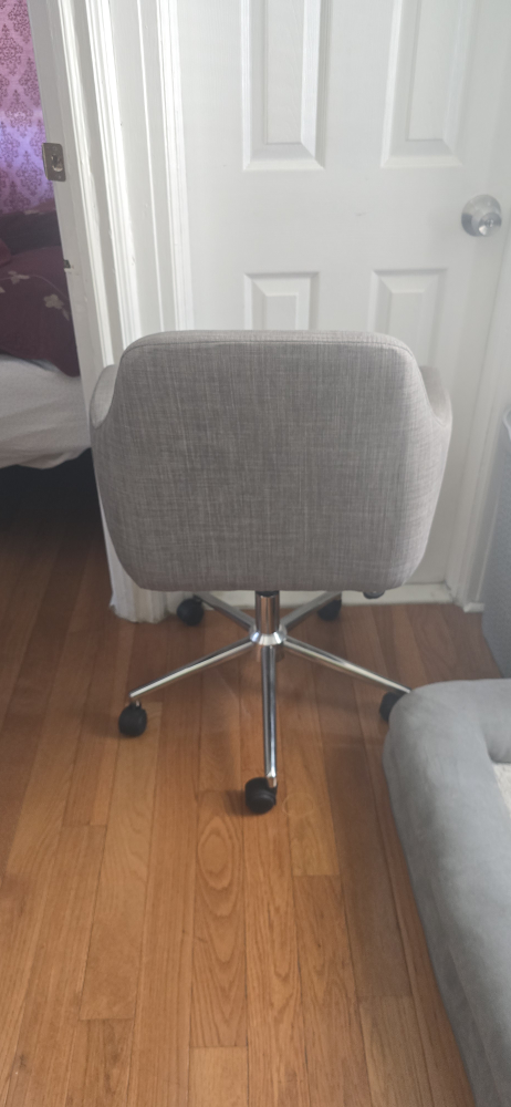 Gray Office Chair - photo 4