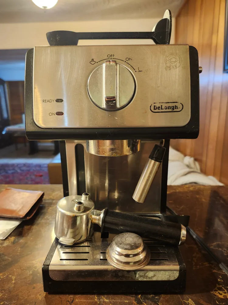 DeLonghi Espresso Machine thumbnail