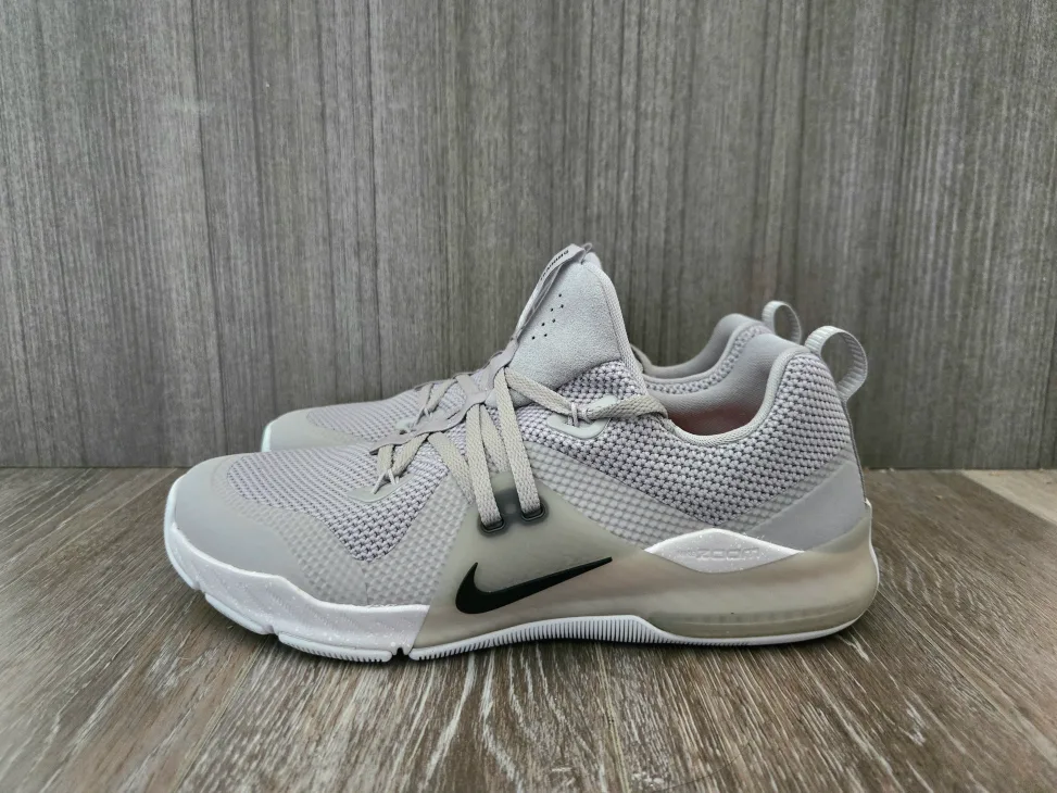 Nike Zoom Train Command (Brand New) - US 9 image indicator(2)