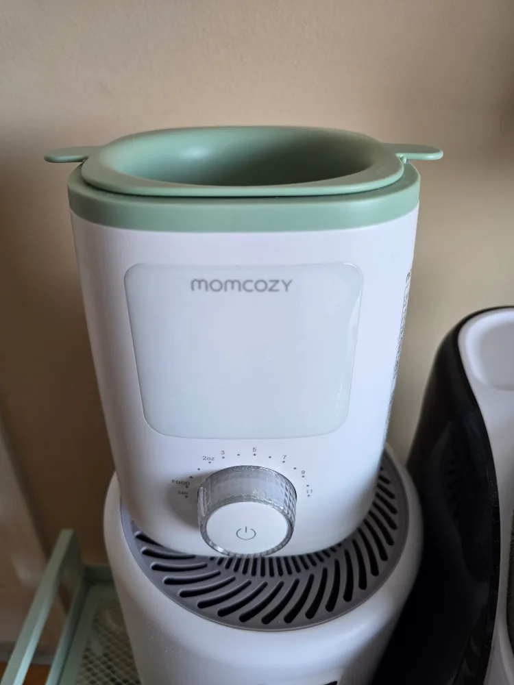 Momcozy Baby Bottle Warmer thumbnail
