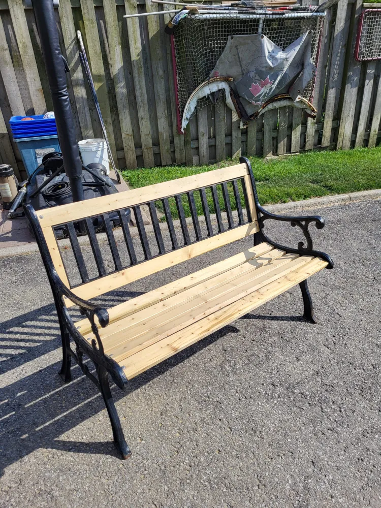 Wrought iron Garden bench thumbnail