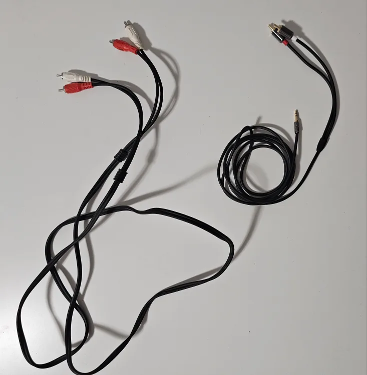 Traktor Kontrol S3 DJ Controller with Case image indicator(9)