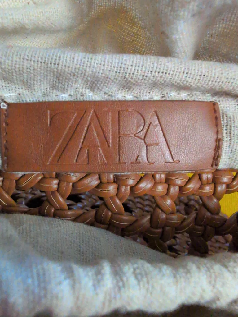 Zara Brown Woven Shoulder Bag image indicator(5)