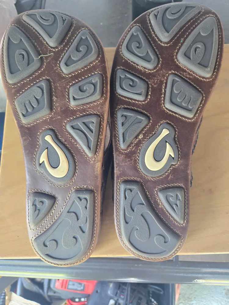 OluKai Ohukai Brown Leather Sandals image indicator(6)