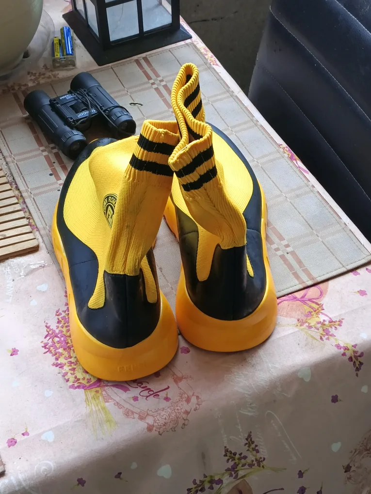 Fendi Romaitay 1925 Yellow/Black Sock Boots image indicator(6)