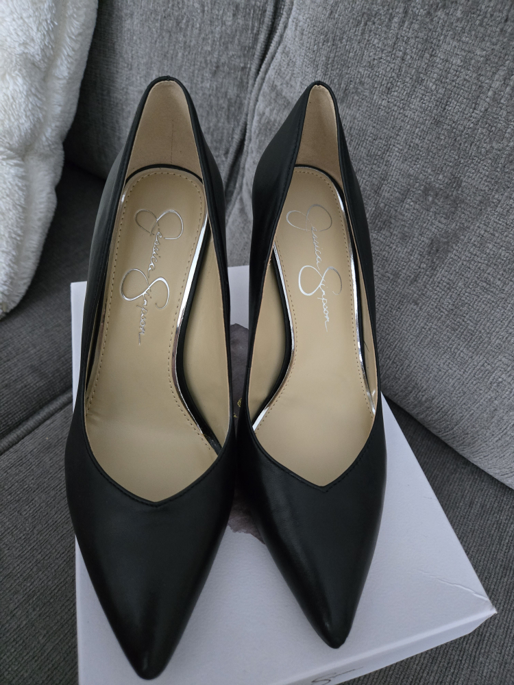 Jessica Simpson Black Leather Heels - photo 5