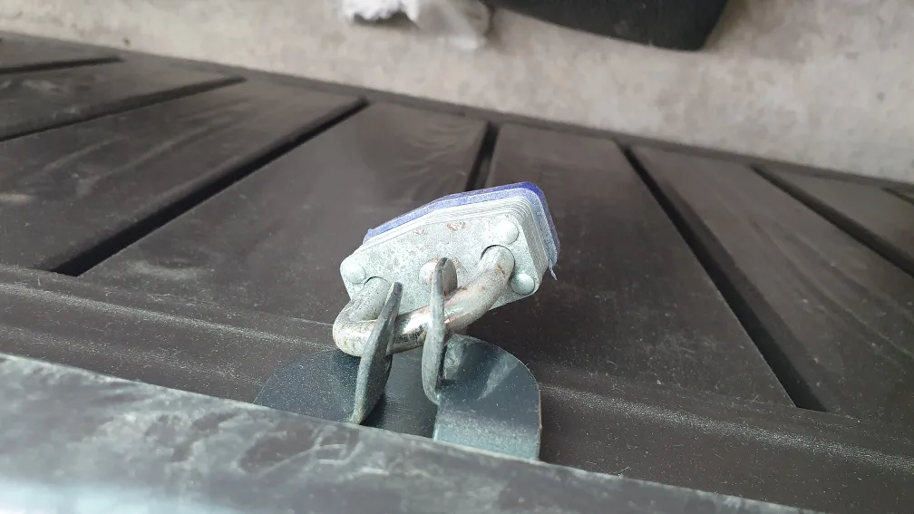 Free Brown Outdoor Storage Box image indicator(4)