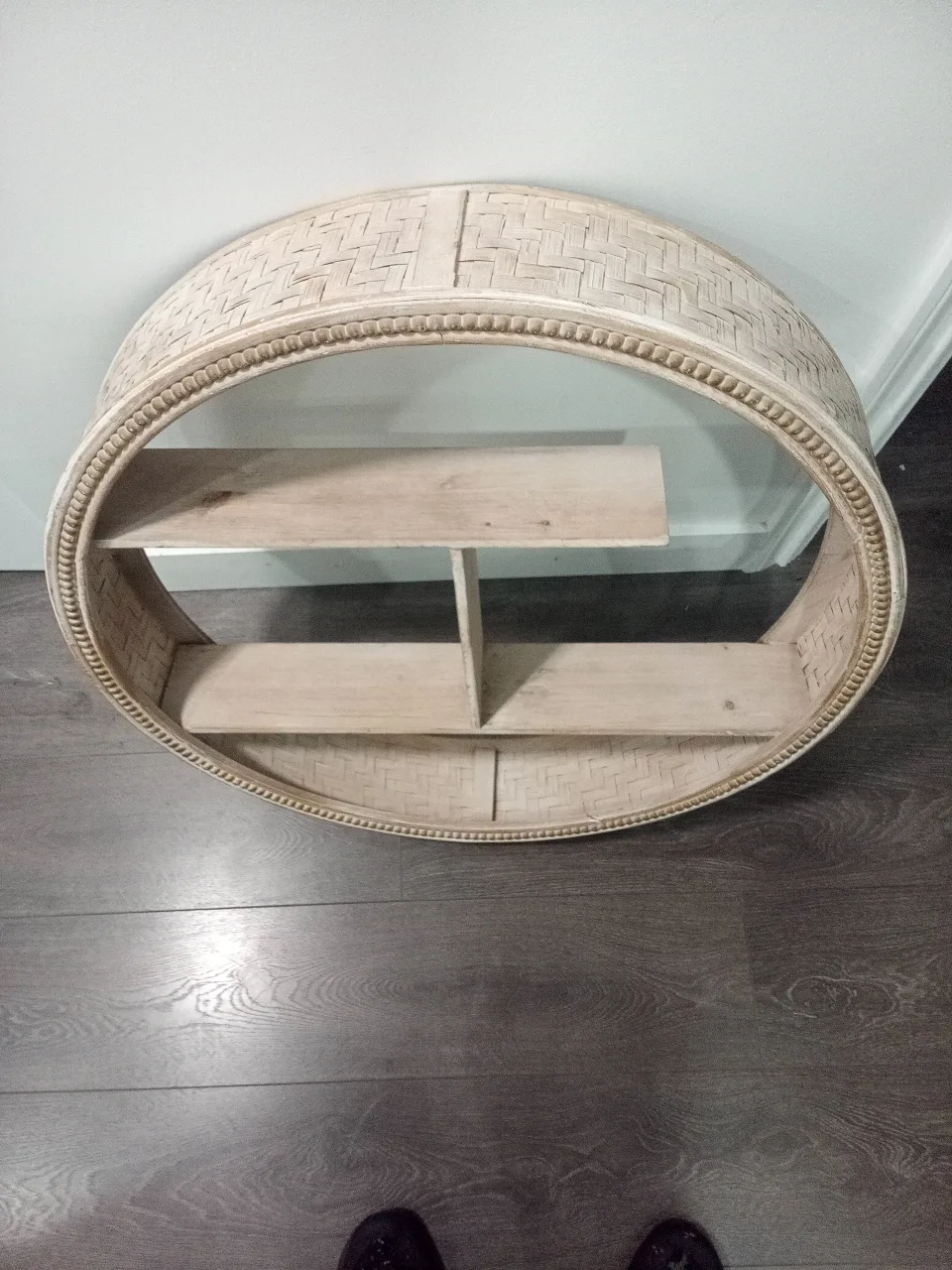 Round Woven Wall Shelf image indicator(2)