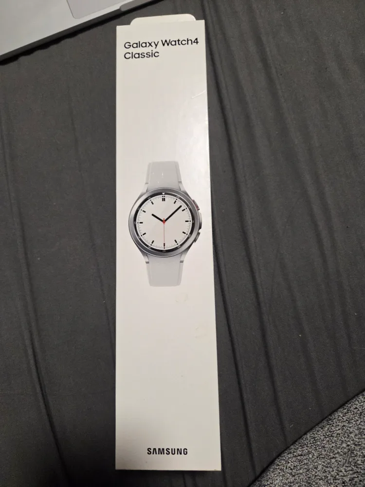 Samsung Galaxy Watch4 Classic -  Used in Box image indicator(2)