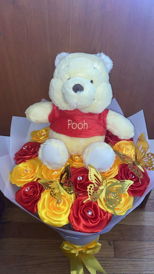 Winnie the Pooh Flower Bouquet thumbnail