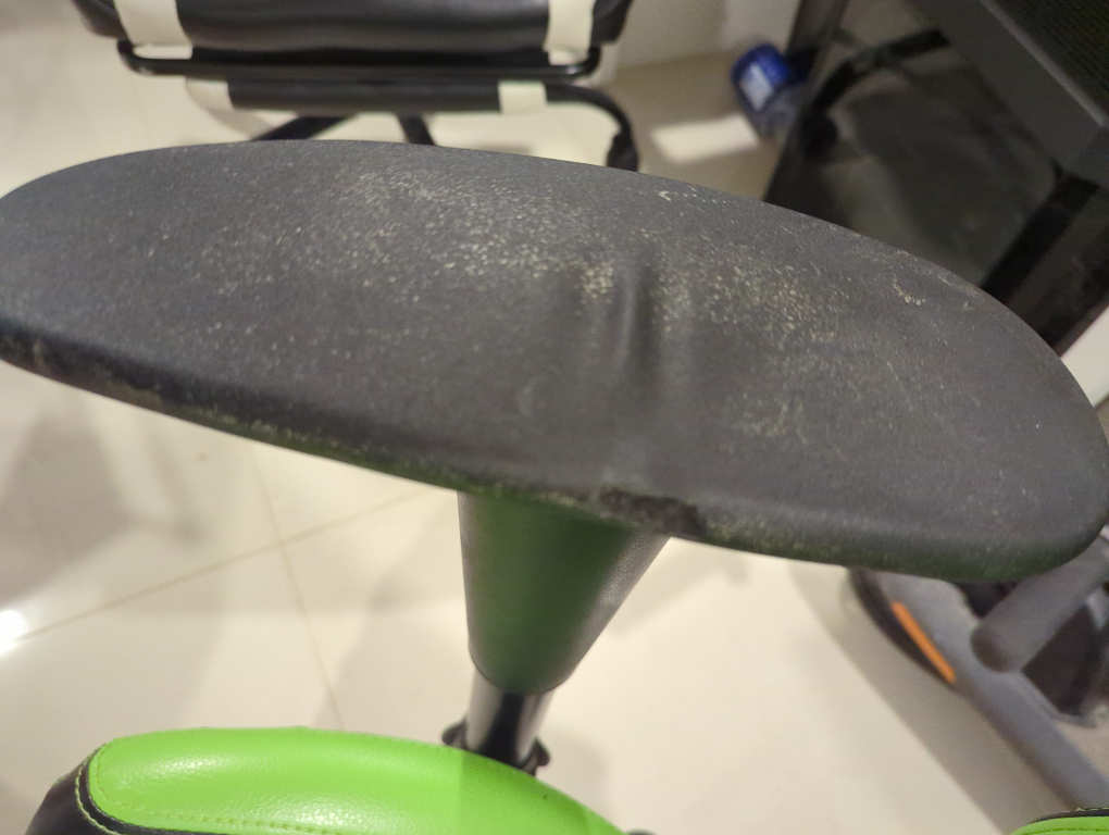 ViscoLogic Gaming Chair - Green & Black - photo 3